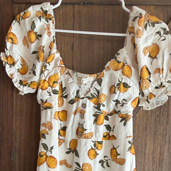 Eve Orange and White Floral Maxi Dress - Picture 3 of 6